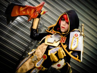 Romi Lia : Cosplay d'une paladine T2 (Jugement)